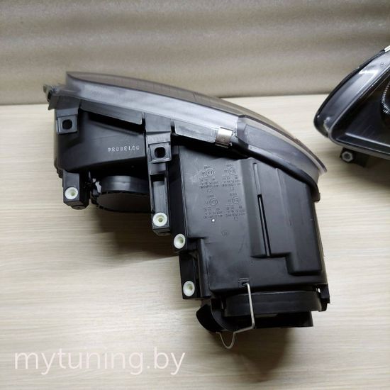 Передние фары black для VW Caddy Touran