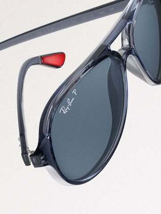 Ray-Ban