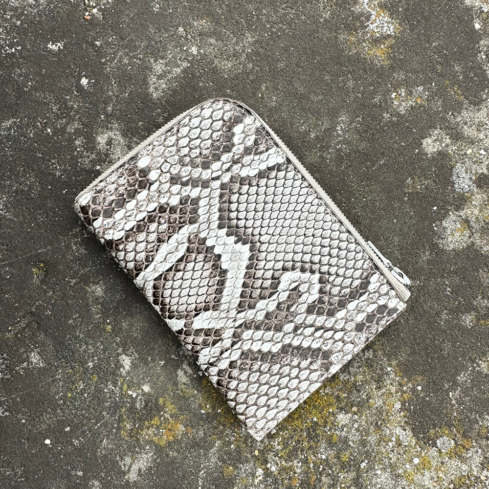 Мини-кошелек Aven из кожи питона натурального цвета