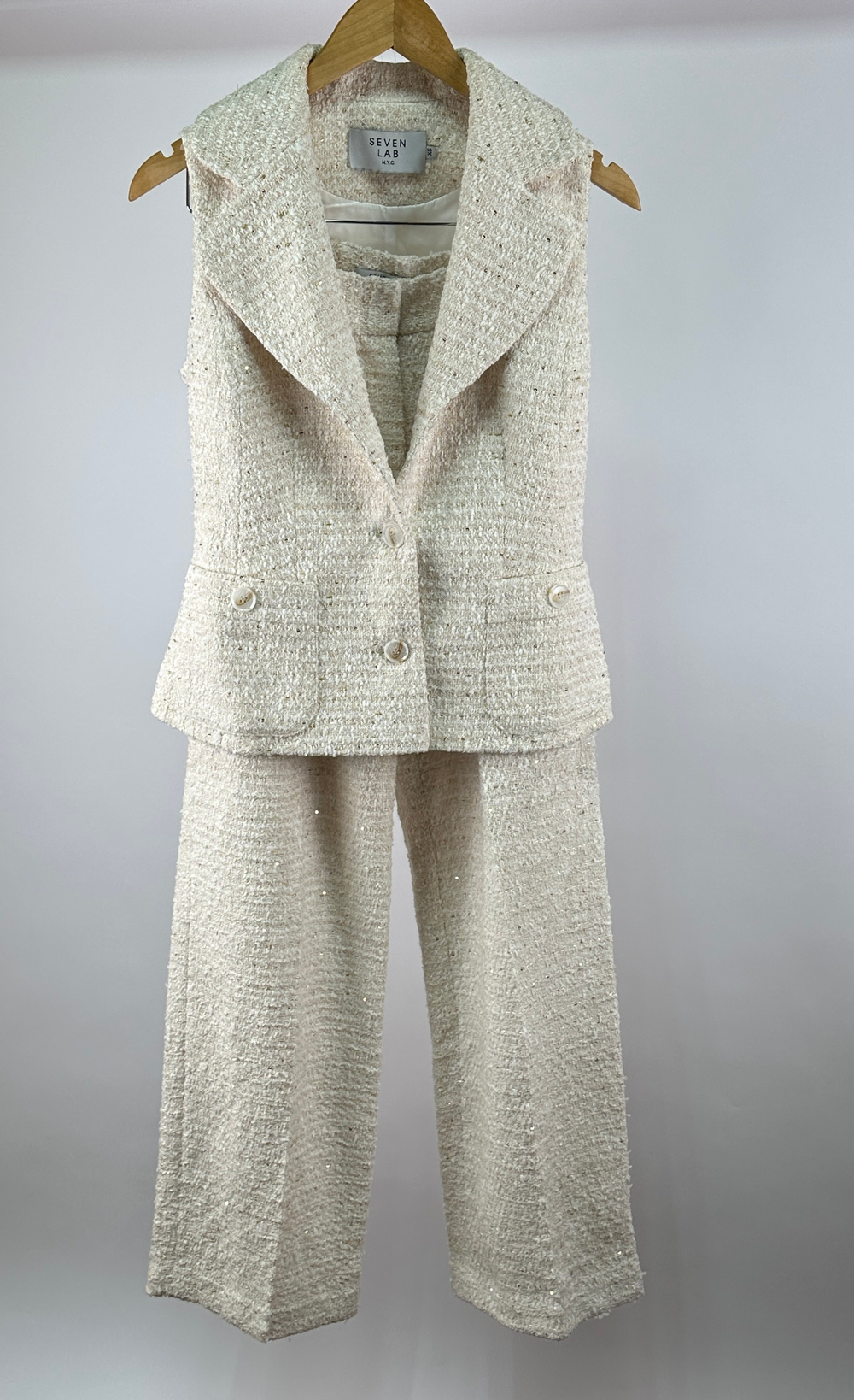 Костюм Seven Lab