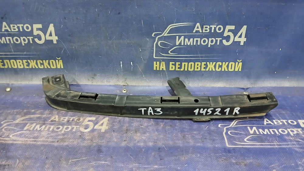 Планка под фару правая Honda AVANCIER 1999-2003