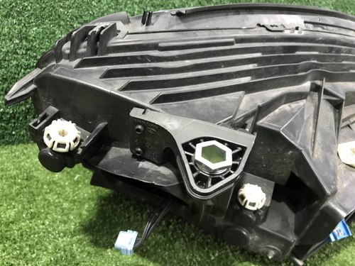 Фара левая Mercedes GLC X253 (2015-2019) LED