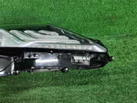 Фара правая Toyota Camry xv70 (2020-н.в.) LED