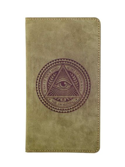 Фото функционального кошелька Всевидящее Око из зеленого нубука, вид фасад.