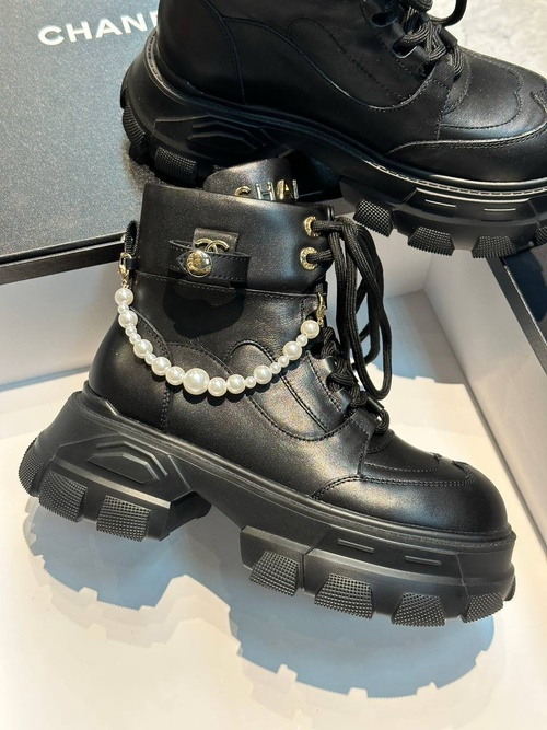 Ботинки Chanel