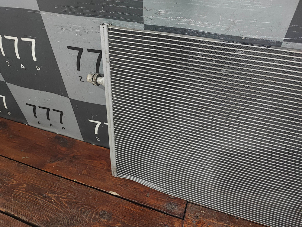 Радиатор дополнительный MB C-Class (W205) 14-23 Б/У Оригинал A0995002003