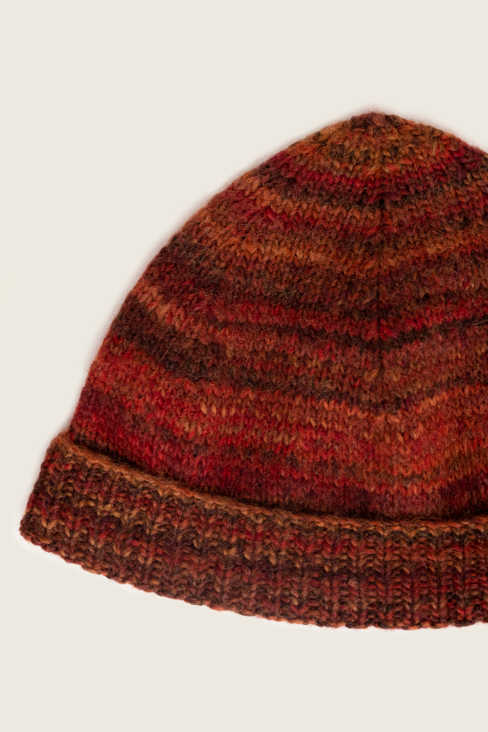 Шапка с отворотом 25.NP.3.HAT.04.36, красно-коричневый