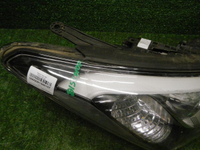 Битая Фара правая Hyundai Santa Fe 3 DM (2012-2016) ксенон