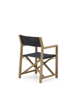 Складное уличное кресло Vilara из акации и текстиля черного цвета