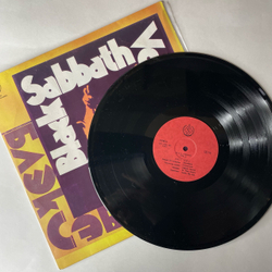 Винтажная виниловая пластинка LP Black Sabbath Vol. 4 (СССР 1990)