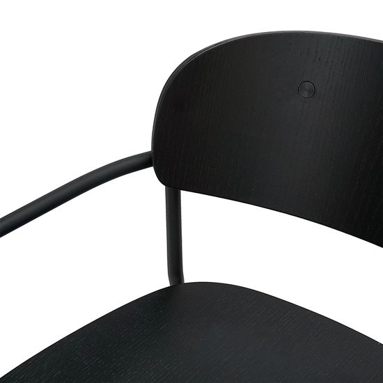 Стул с подлокотниками деревянный torfrid, черный