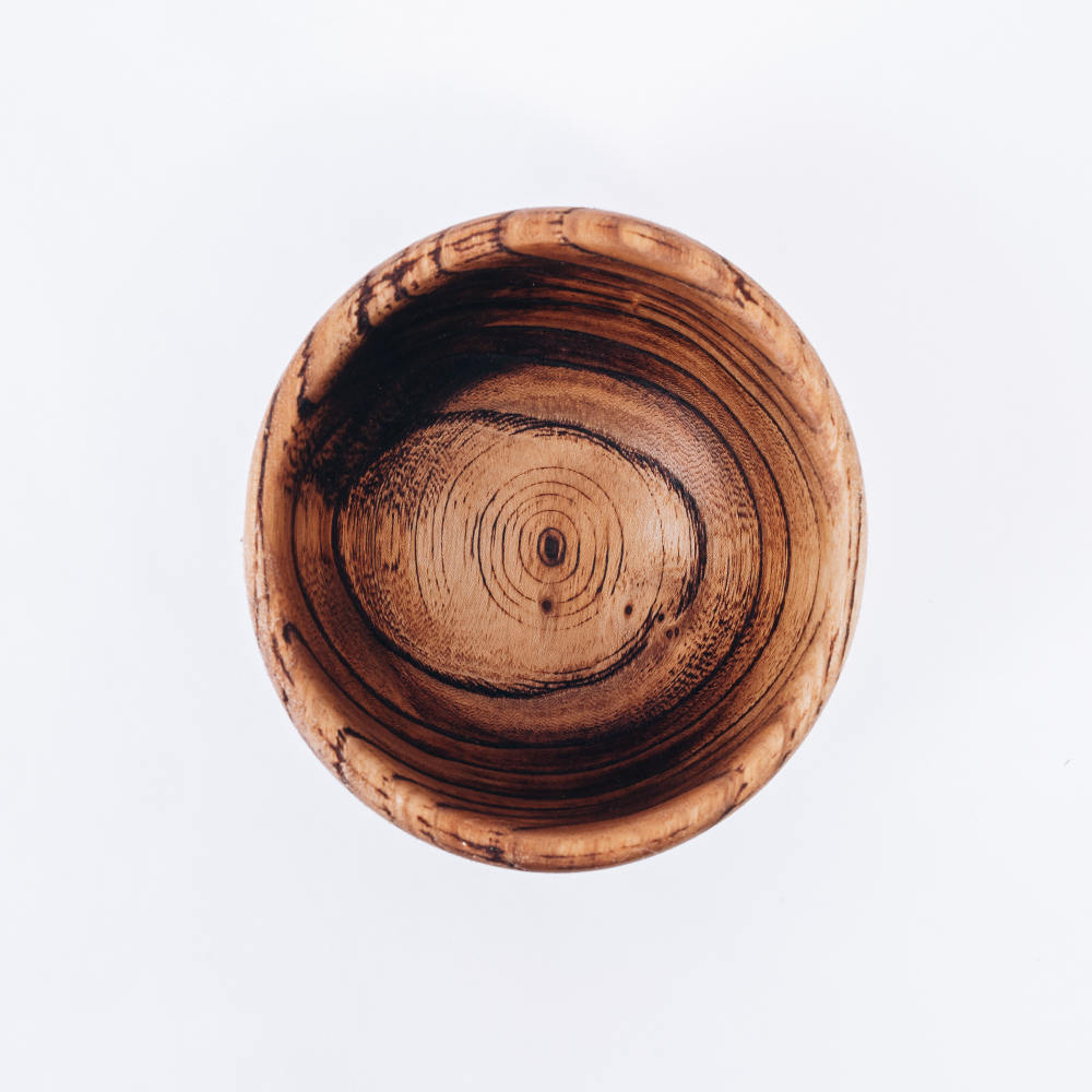 Деревянная текстурированная чаша-тарелка Art of Siberia из дерева вяз. T50