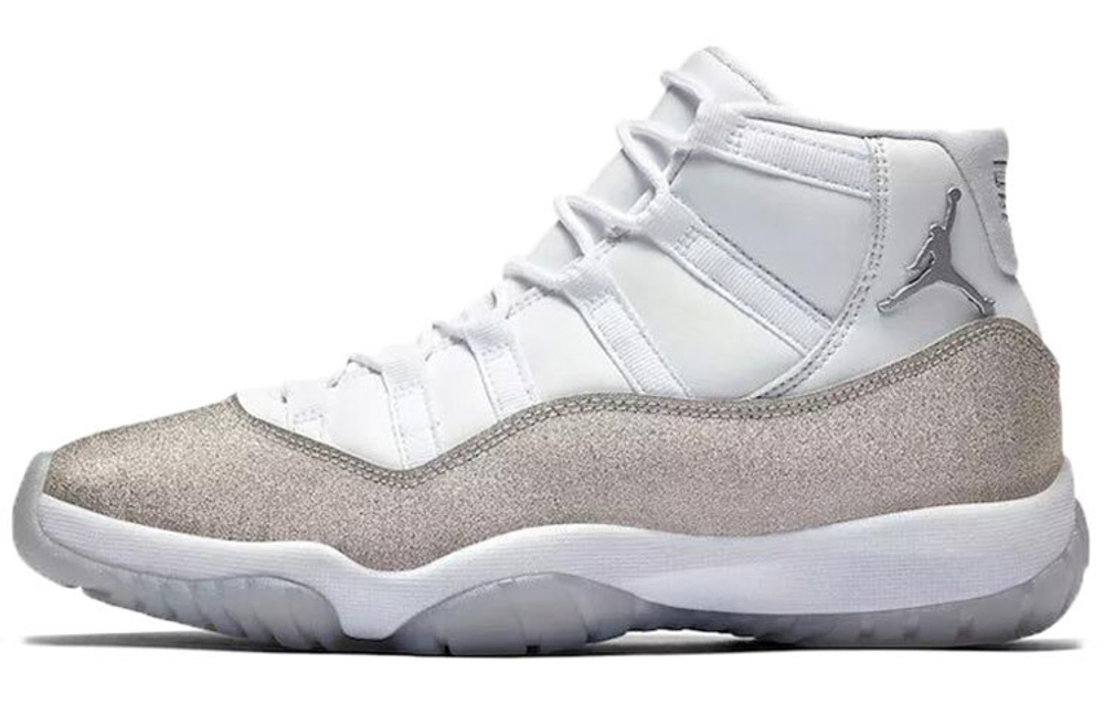 Кроссовки Jordan Air Jordan 11 Metallic Silver (Женская размерная сетка)