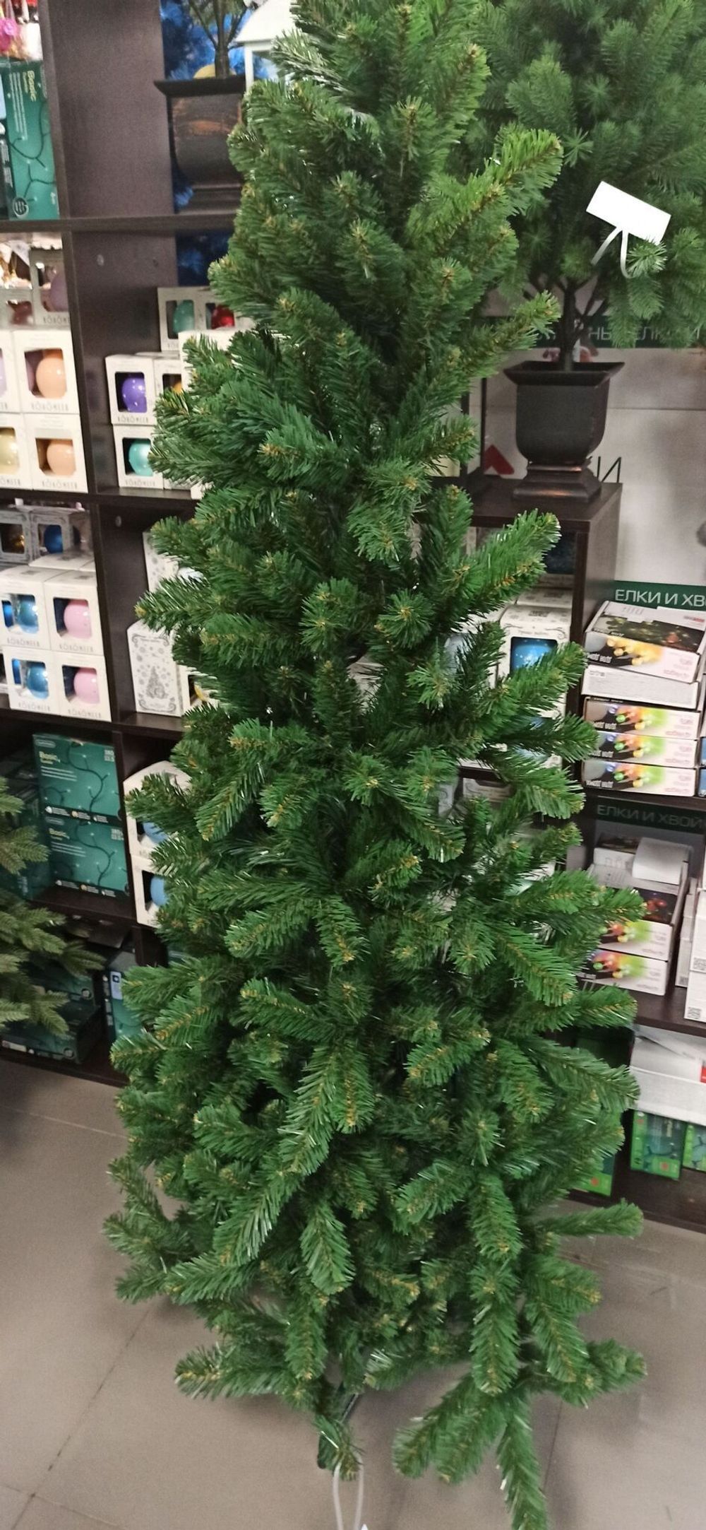 Ель половинка / угловая «Эльза» (пвх) 180 см / 1.8 м