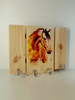 Ключница вешалка с буланой лошадью. 4 крючка