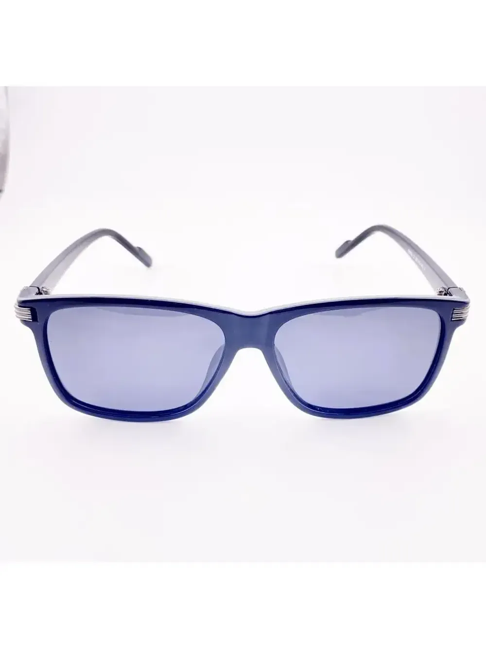 Солнцезащитные очки с поляризацией