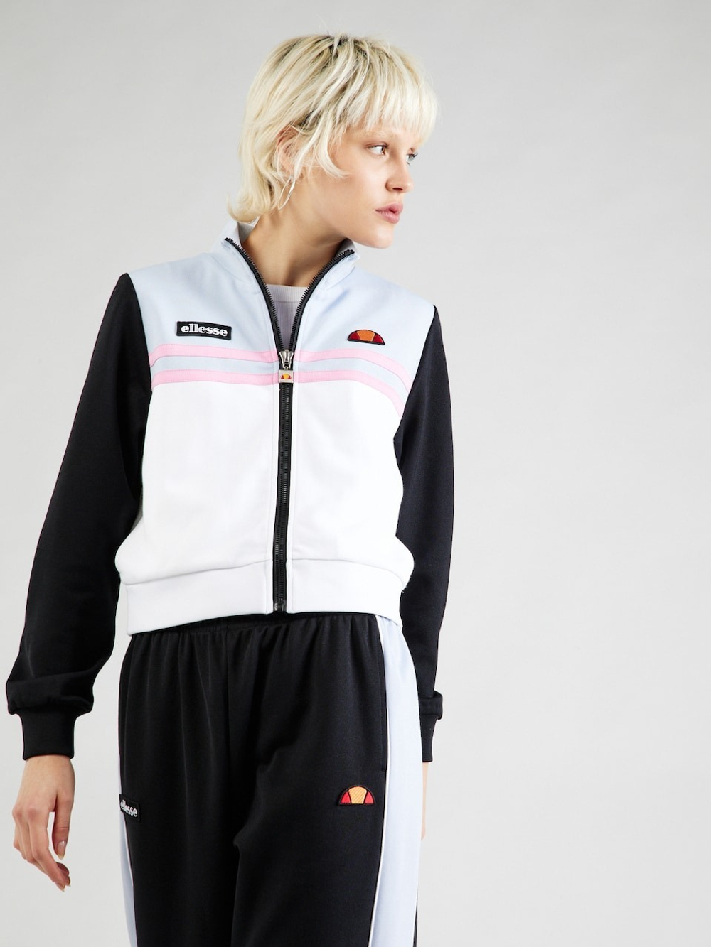 Толстовка женская ELLESSE