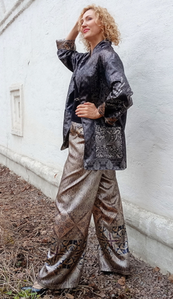 Двусторонний жакет "Вечернее серебро" (коллекция "Сны Белого Камня"), по мотивам белокаменной резьбы домонгольских соборов Владимирской земли