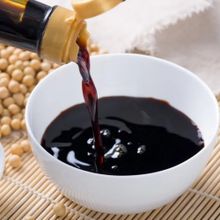 Соевый соус темный Donggu Huangdou Soy Sauce 650 мл