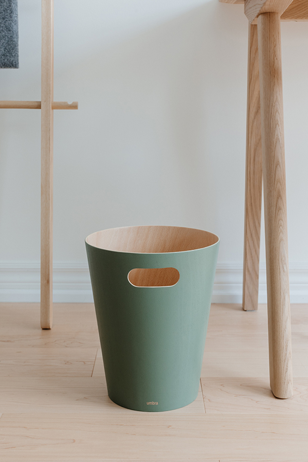 Корзина для мусора Woodrow зелёная