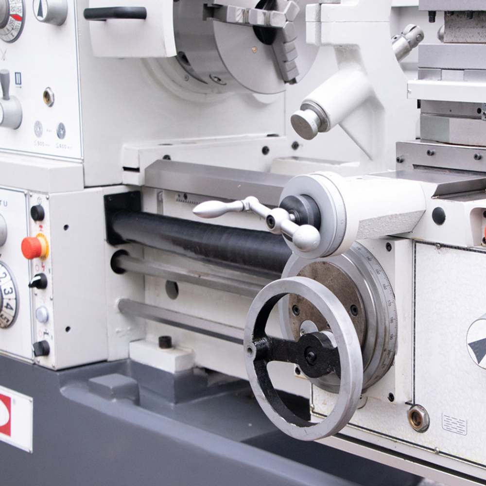 PROMA SPF-1000PHS универсальный токарный станок с УЦИ