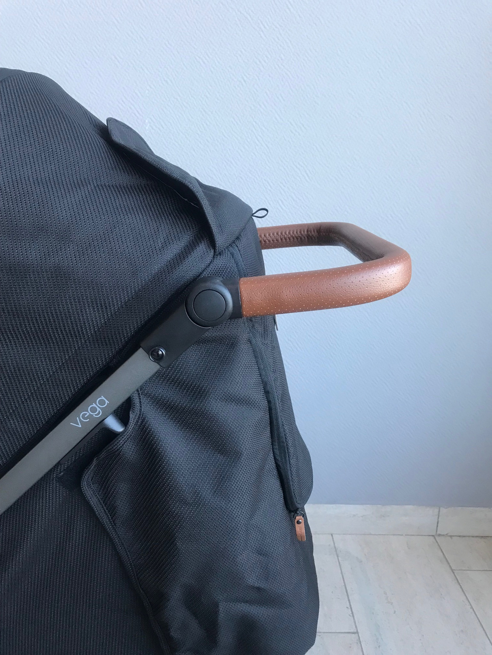 Коляска детская RANT "VEGA" RA057 Black