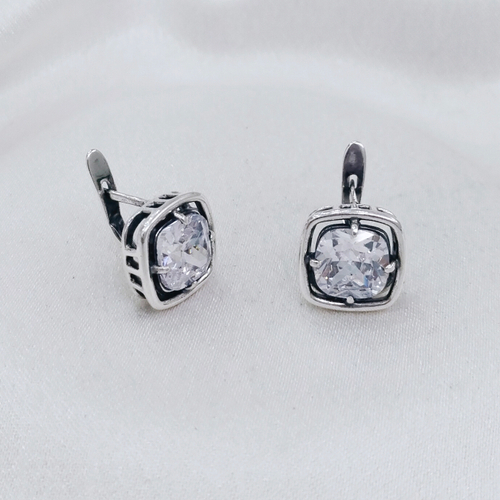 "Раджани" серьги в серебряном покрытии из коллекции "Санксрит" от Jenavi с английским замком