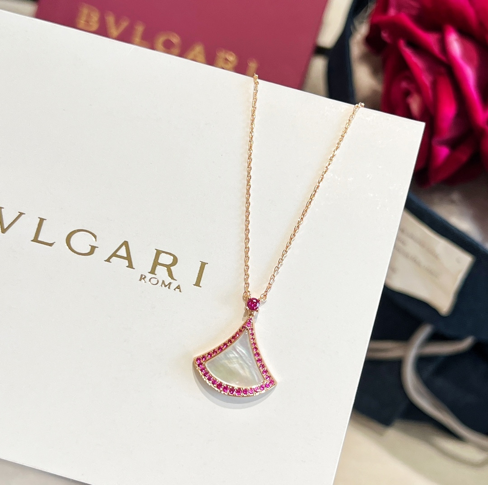Bvlgari Divas' Dream Necklace