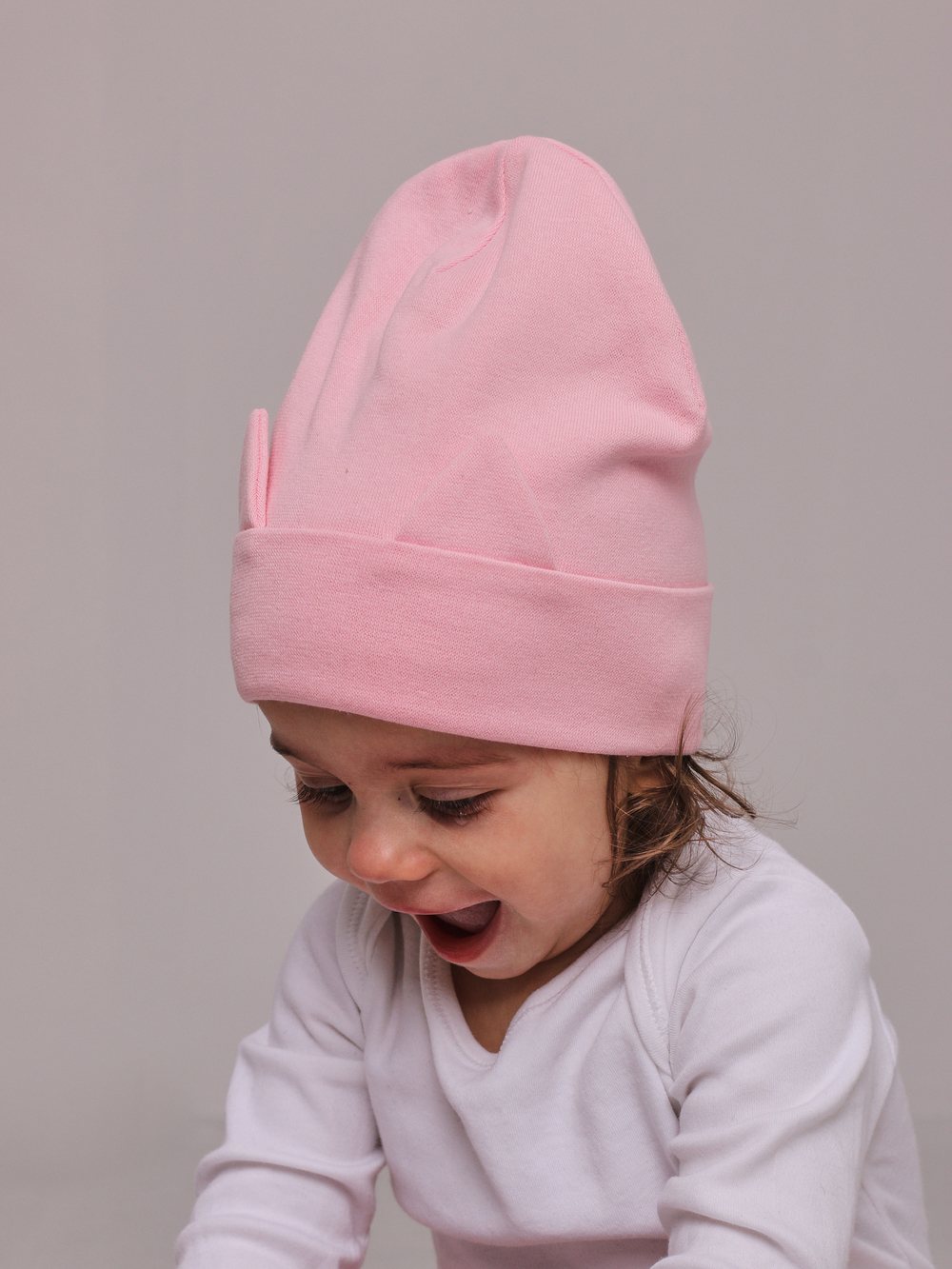 Шапка трикотажная КИС(Светлое Безе)