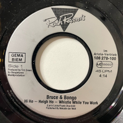 Винтажная виниловая пластинка LP Bruce and Bongo Hi Ho Heigh Ho Whistle While You Work (Germany 1986) 7 дюймов, 45 RPM, Single
