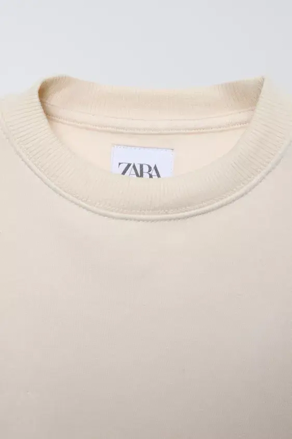 ZARA ОДНОТОННАЯ ТОЛСТОВКА, ЭКРЮ