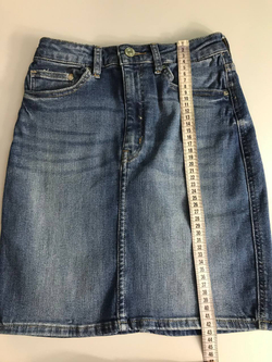 Юбка H&M джинсовая, ничего лишнего в дизайне,  40 российский размер