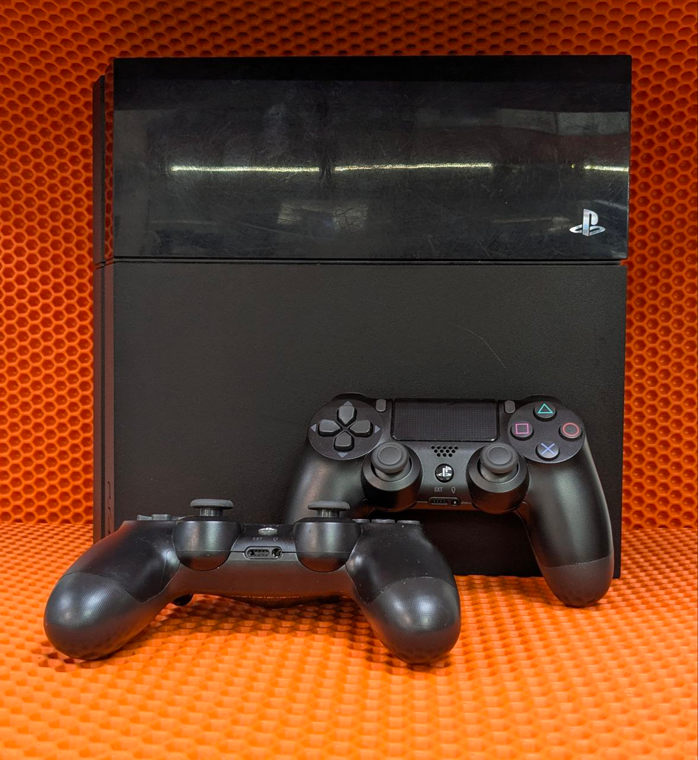 Игровая приставка ps 4 FAT 500 gb