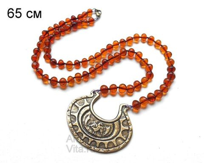 янтарное колье с подвеской