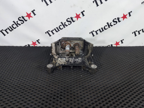 Подушка двигателя задняя