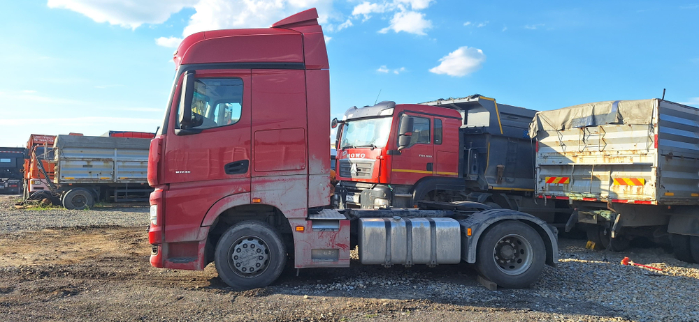 КамАЗ 54901 4x2 Седельный тягач 54901-004-94 (Дизельный, 12,0 л, 450 л.с., МТ)