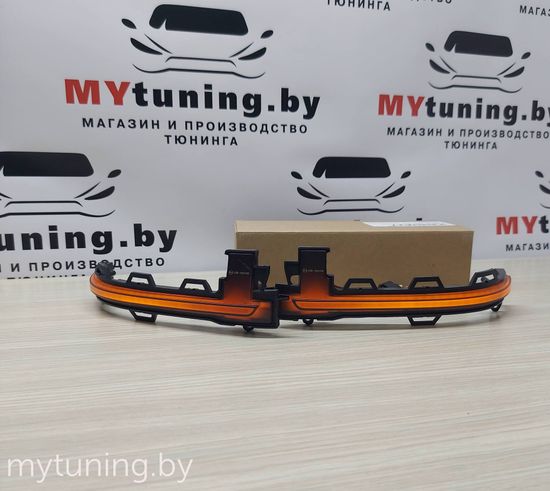 Повторители указателей поворота в зеркала для BMW X3 / X4 / X5 / X6 LED динамические темные
