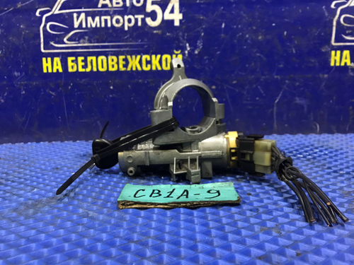 Замок зажигания MITSUBISHI LANCER 1994