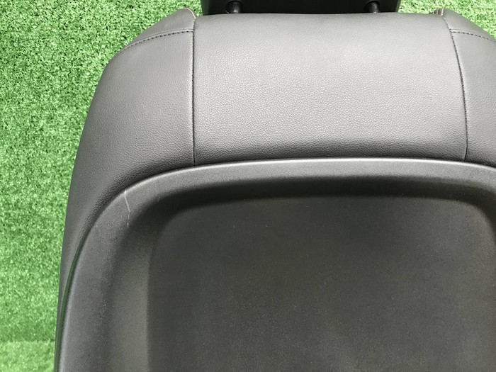 Сиденье Комплект сидений LR Discovery Sport 19-нв