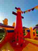 Коммерческий надувной батут «Затерянный остров», 10*9*6 м