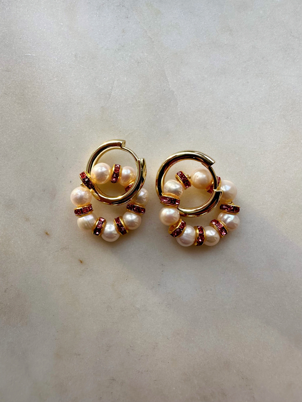 Серьги Черри с жемчугом и розовыми кристаллами