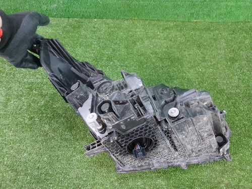 Битая Фара левая Lexus NX 1 (2017-2021) LED