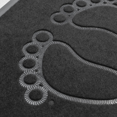 Коврик влаговпитывающий ворсовый 50*80см "Следы", черный