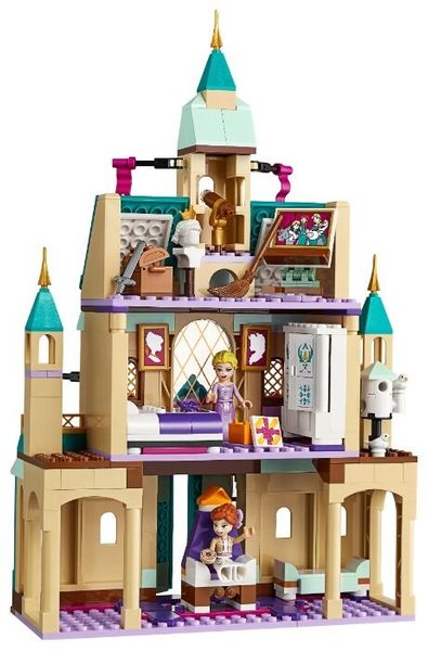 Конструктор LEGO Disney Princess 41167 Frozen II Деревня в Эренделле