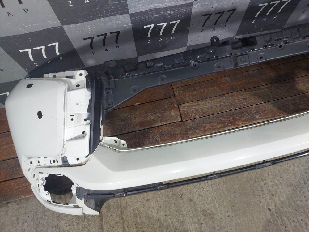 Бампер передний Mitsubishi Pajero Sport 3 15-21 Б/У Оригинал 6400H065