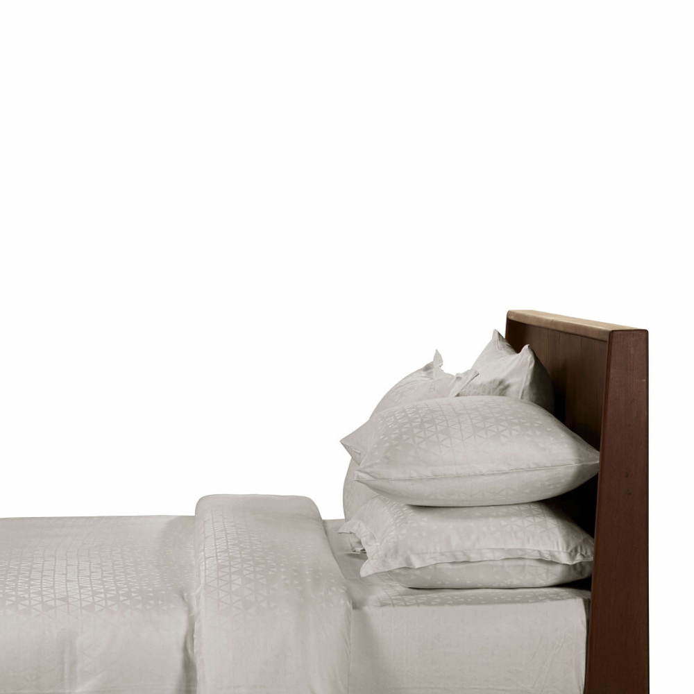 Наволочка декоративная 50х70 L'appartement Triangle белая