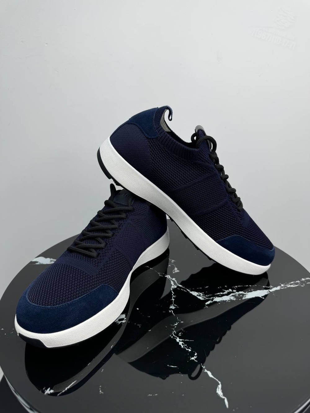 Кроссовки Kiton