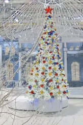 Искусственная ель Виктория Люкс белая, 12 м., ПВХ, уличная, ПромЕлка (VK1200WLX)