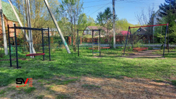 Монтаж уличных качелей Sv Sport