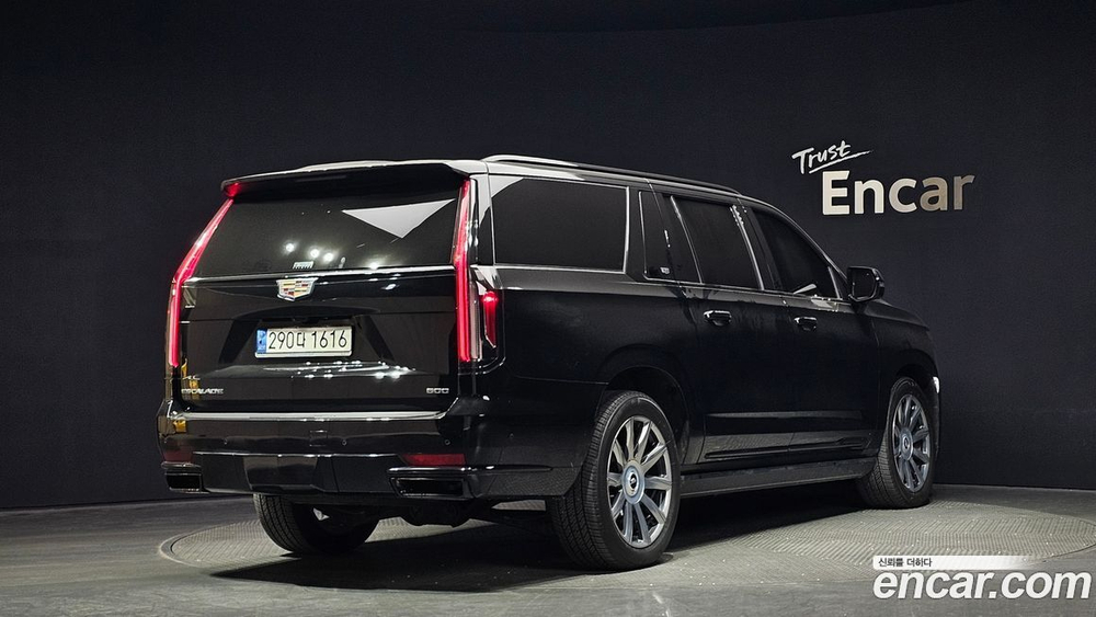 Cadillac Escalade 5 Generation 6.2 ESV (05.2021)